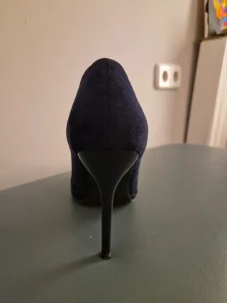 Zapatos de tacón azul oscuro Primark