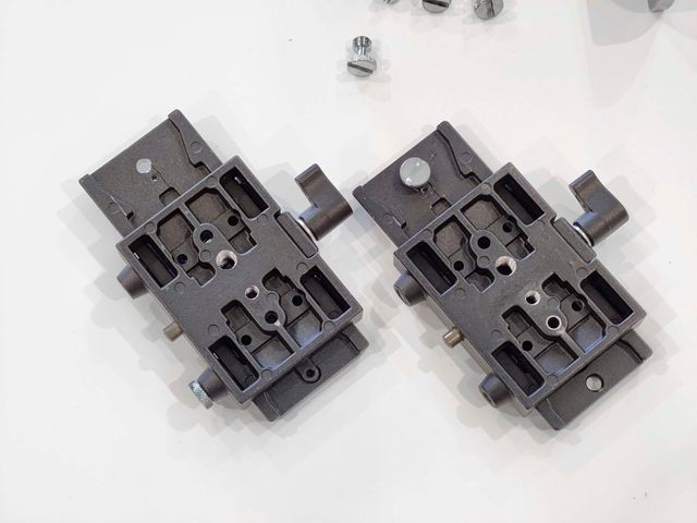 2 Placas Deslizantes Manfrotto 3273 PL Universal