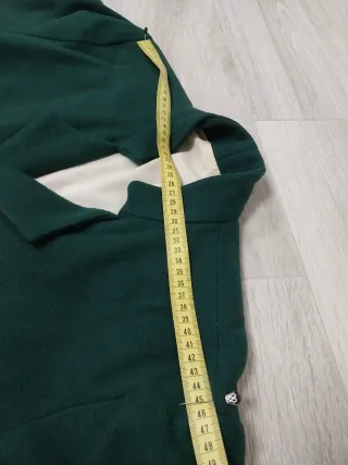 Traje indumentaria tradicional hombre verde