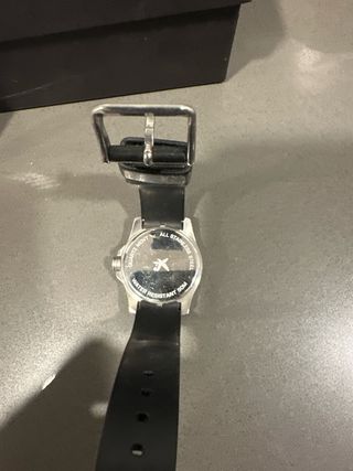 Reloj Timberland blanco y negro