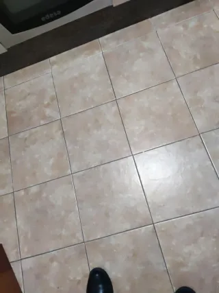 Radio de válvulas antigua funcionando