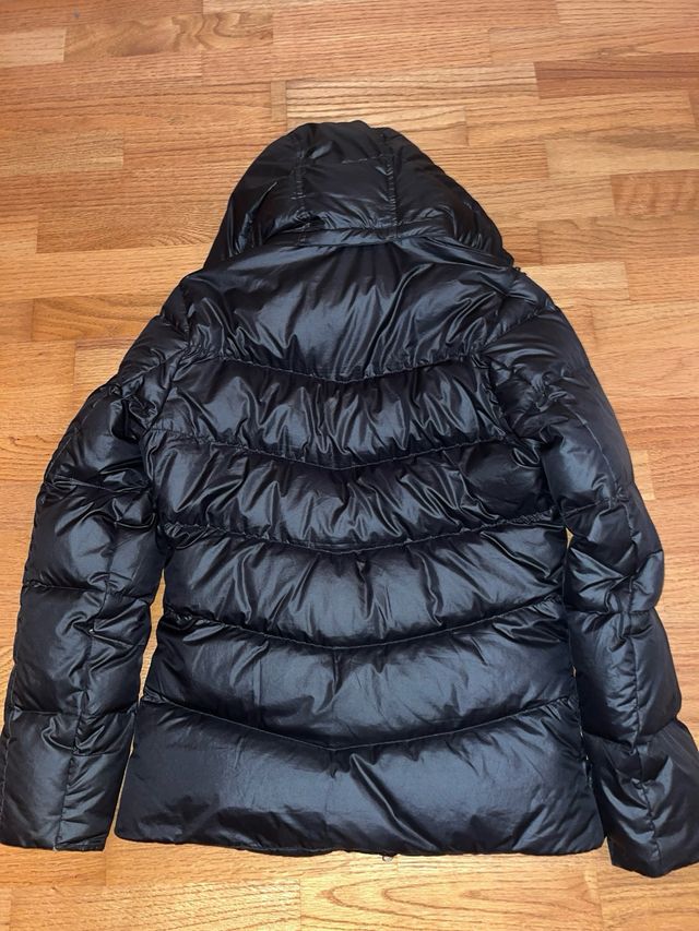 Chaqueta Nike Negra con Capucha