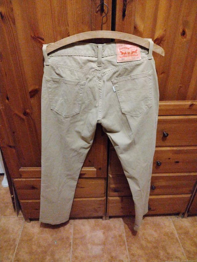 Vaqueros Levi's 511 Beige rectos talla S