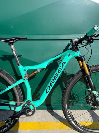 Orbea Oiz M10 XTR Carbono Kashima