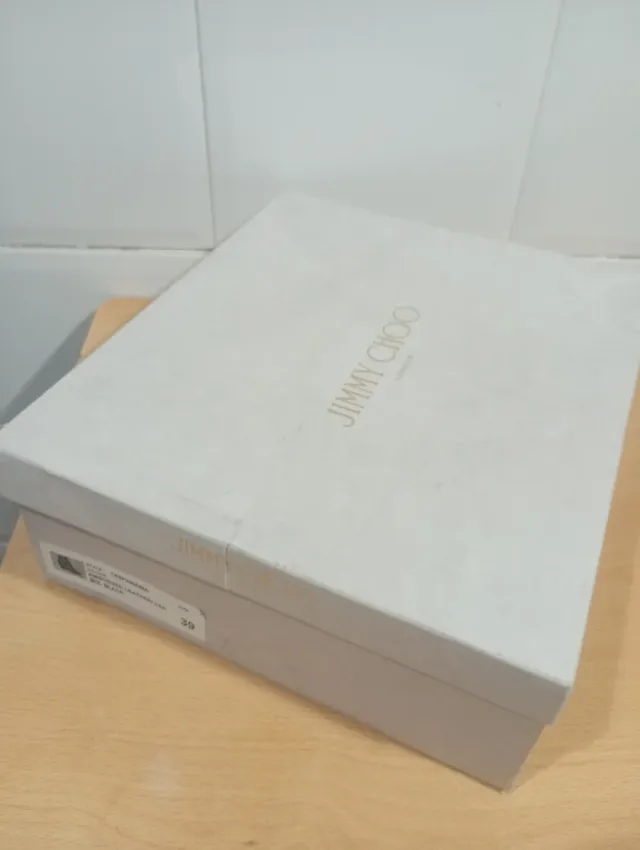 Botín Jimmy Choo Negro y Beige. Nuevo sin estrenar