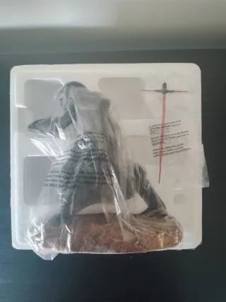 Figura Star Wars Kylo Ren Gentle Giant 1/7