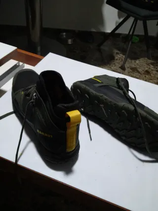 Botas de montaña Mammut Gore-Tex nuevas