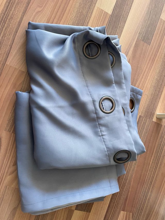 Cortina 2 piezas gris opaca