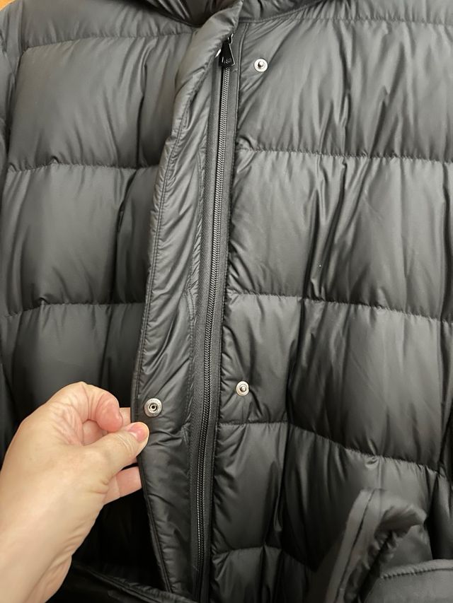 Abrigo largo de plumas negro mujer