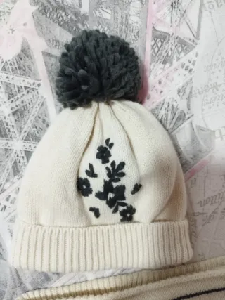 Conjunto gorro y cuello.