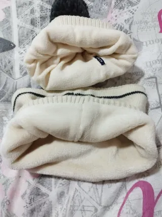 Conjunto gorro y cuello.