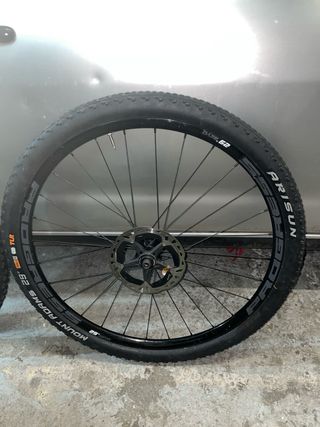 Ruedas Progress Revo 29 con cubiertas