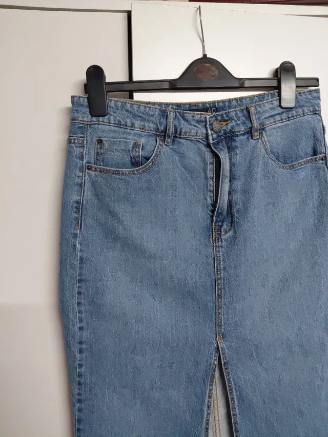 Falda vaquera elástica Stradivarius Talla 40