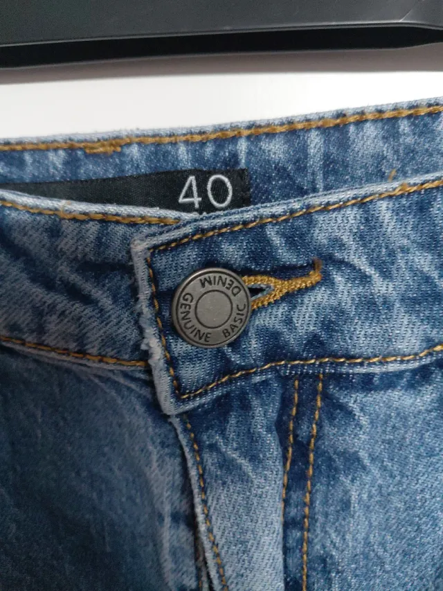 Falda vaquera elástica Stradivarius Talla 40