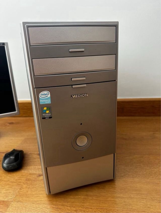 Ordenador Medion Completo