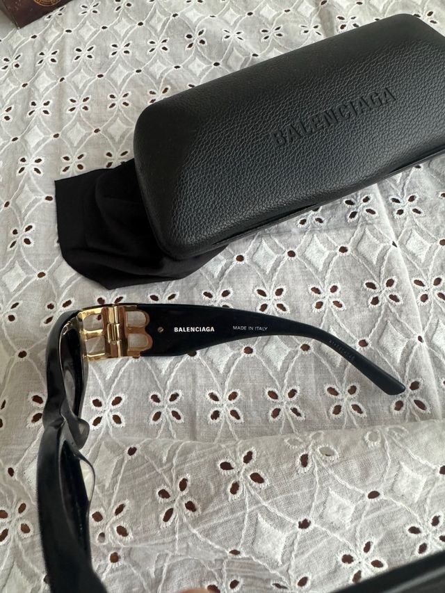 Gafas de sol Balenciaga BB doradas