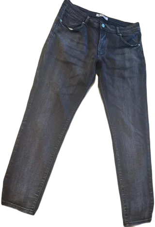 Pantalón vaquero hombre negro