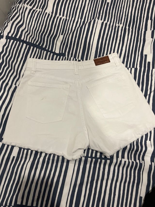 Pantalones cortos blancos talla S