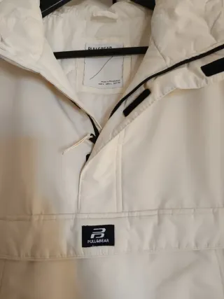 Pull&Bear Canguro Blanco y Negro