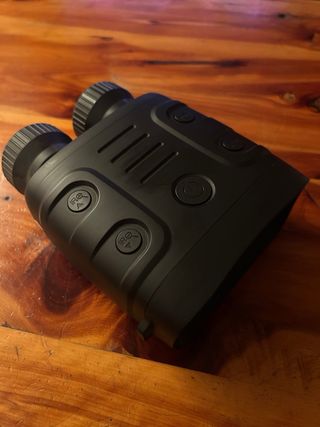 Visor nocturno digital