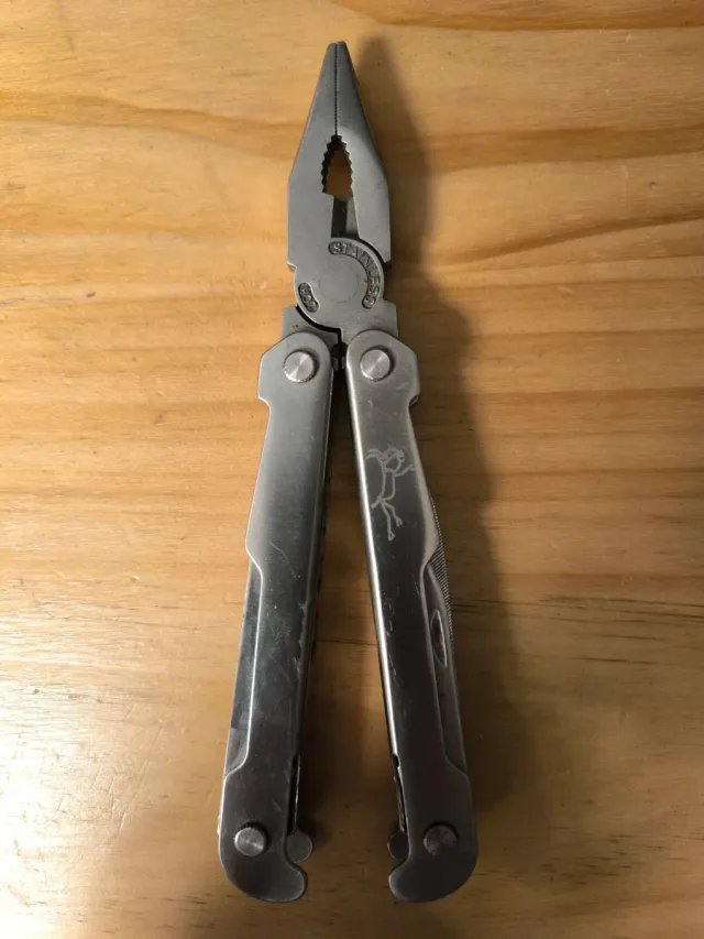 Pinze multiuso in acciaio inossidabile