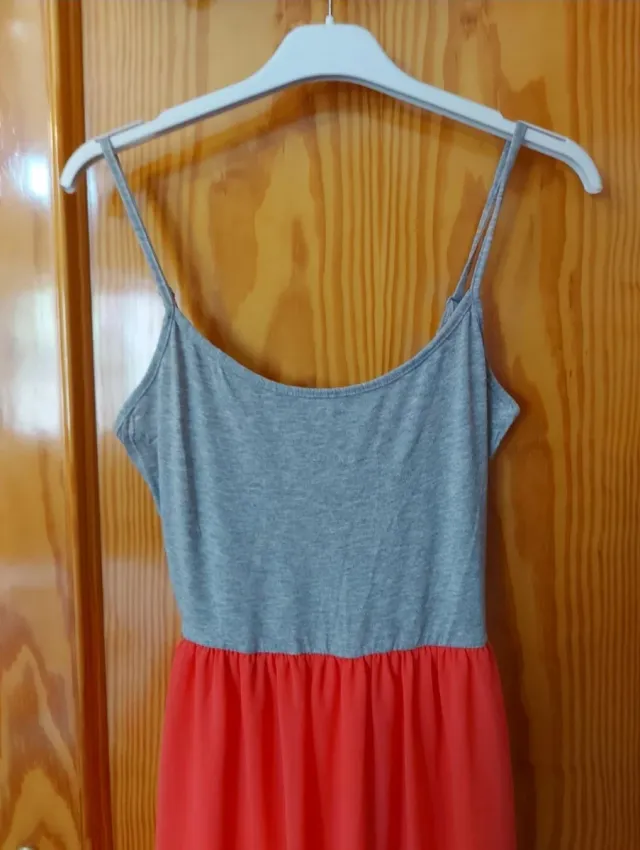 Vestido largo gris y coral talla S