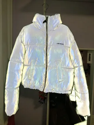 Chaqueta reflectante gris oversize