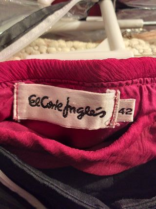 Falda fiesta elegante con pedrería