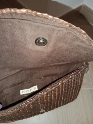 Bolso de rafia marrón