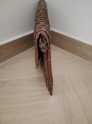 Bolso de rafia marrón