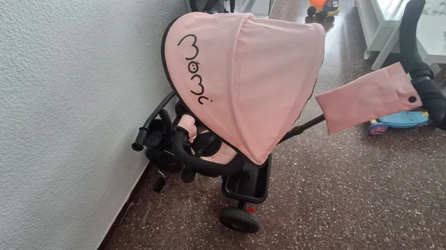 Triciclo Paseo Niña Rosa Momi
