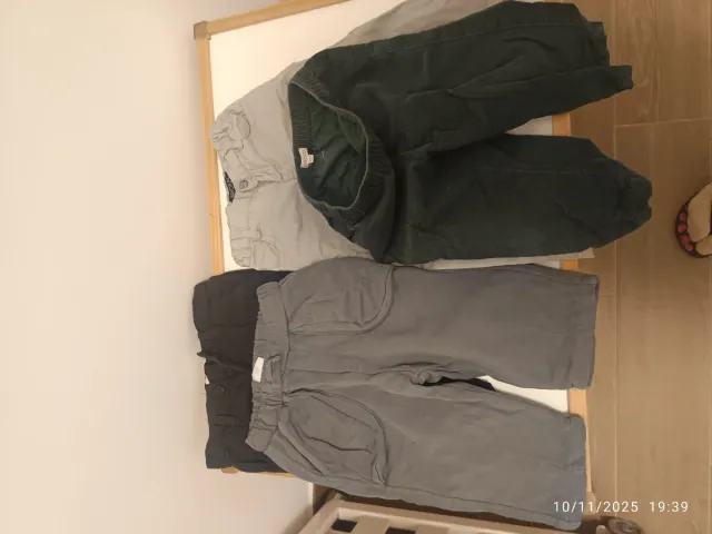 Pantalones Gocco niño 12/18 meses y otros en lote