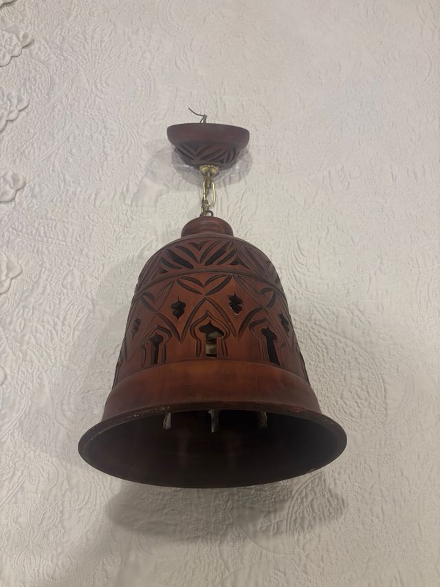 Lámpara colgante de barro artesanal