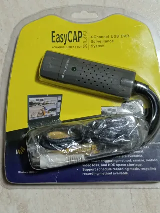 EasyCAP 4 Canali USB 2.0 DVR Sistema Sorveglianza.