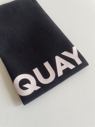 Funda para gafas Quay negra