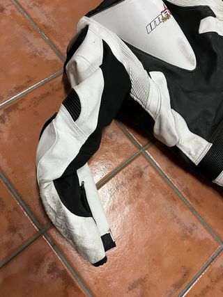 Traje Moto  Ima Four 54 y Botas Rainers talla 44