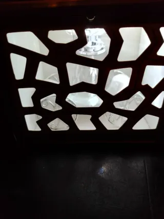 Profumatore in cristallo e metallo