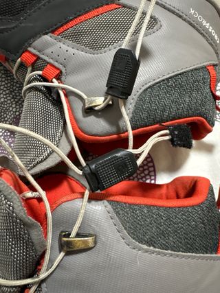 Botas Quechua niño rojo y negro