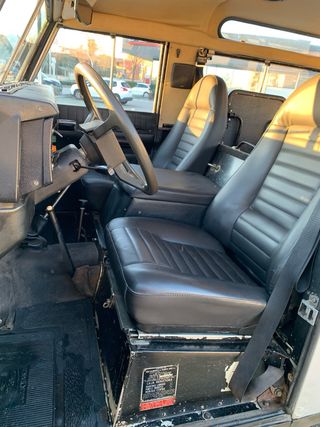 Land Rover Santana Gasolina de 1978 con O/D y D/A