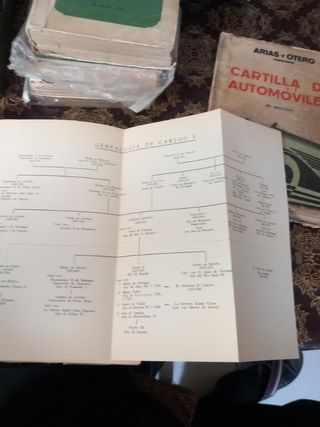 Libro antiguo Carlos V 1958