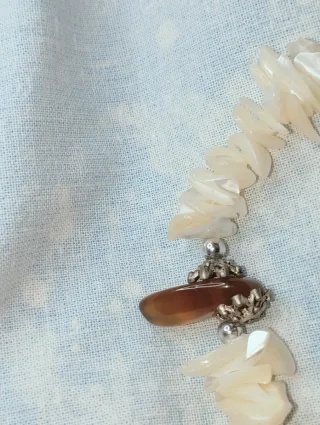 Collana madreperla ed agata