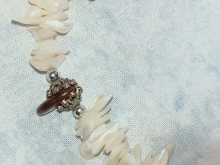 Collana madreperla ed agata