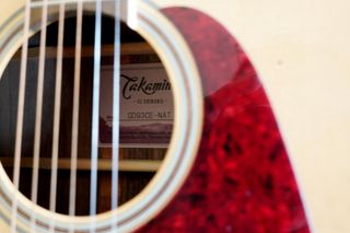 Takamine GD93CE-NAT Guitarra Acústica
