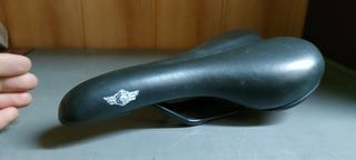 Lote 2 sillines bicicleta Selle Assano