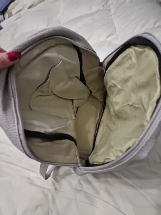 Mochila gris Moldes con tachuelas