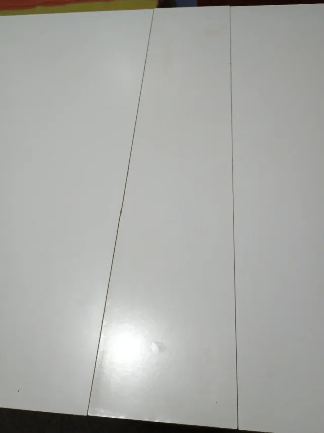 Mesa extensible blanca grande plegable