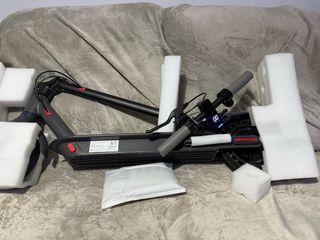 Patinete Eléctrico Gris