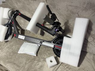 Patinete Eléctrico Gris