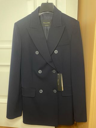 Traje de señora Massimo Dutti
