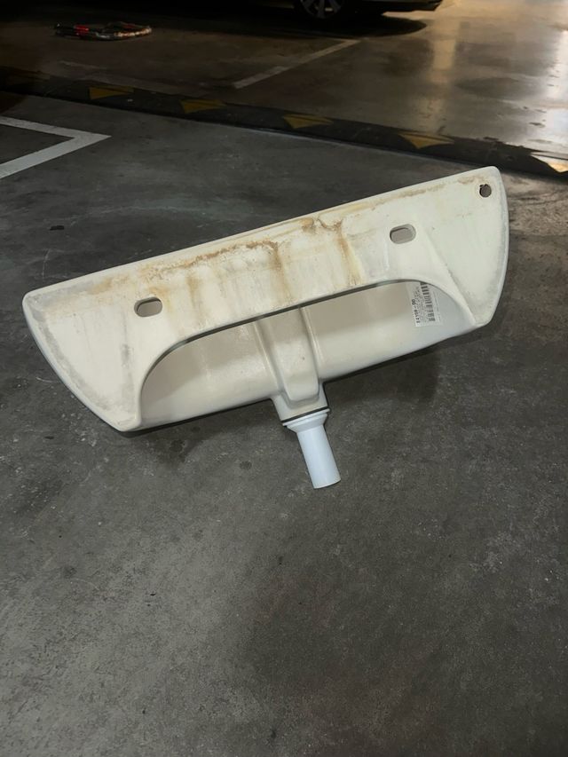 Lavabo de porcelana blanco